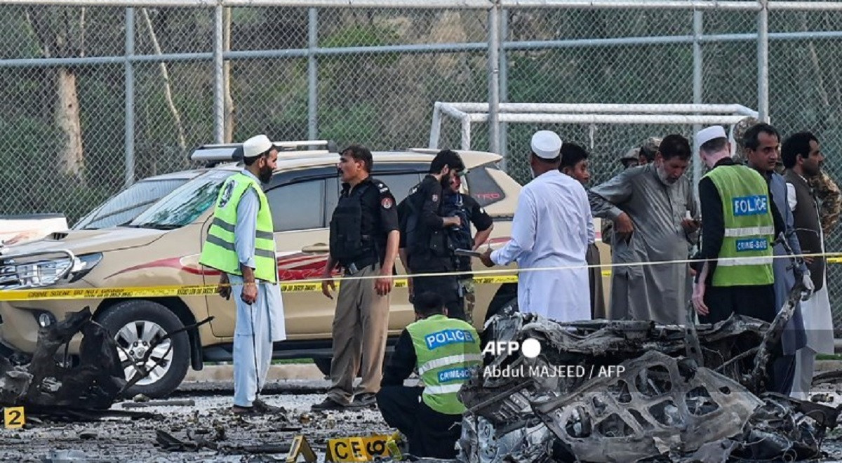 पाकिस्तानमा बम विष्फोट : कम्तीमा ४४ जनाको मृत्यु, दर्जनाैं घाइते